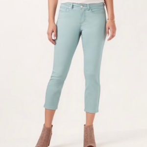 LC skinny capris